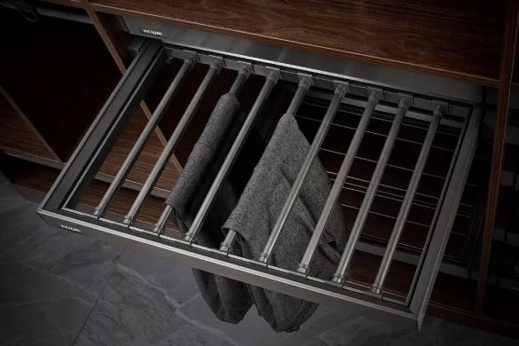 Phụ kiện tủ quần áo Vickini – Giải pháp tối ưu cho không gian lưu trữ thông minh và tiện nghi