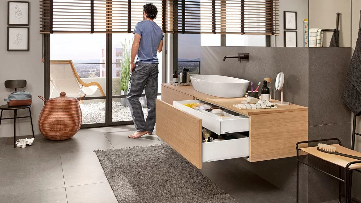 Phụ Kiện Blum Có Ưu Điểm Và Nhược Điểm Gì?