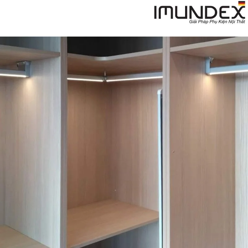 Đèn LED thanh treo quần áo cho tủ góc Imundex 7608021