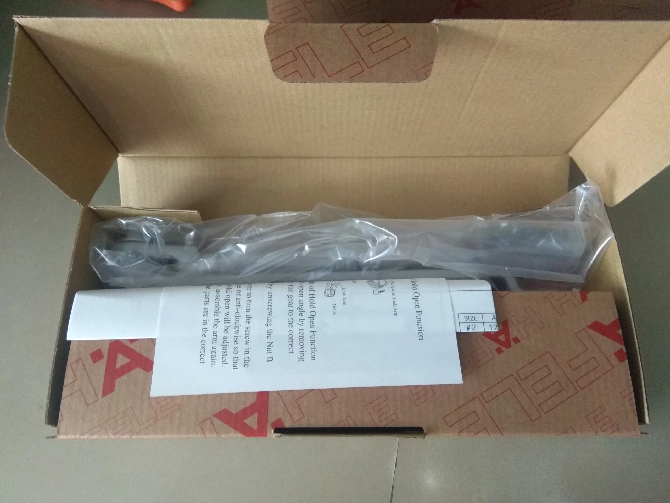 Cùi chỏ hơi Hafele 80kg có dừng 931.84.639